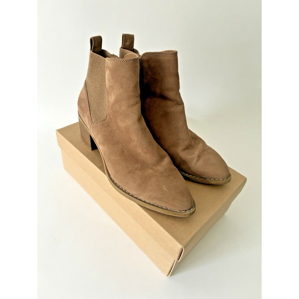 Universal Thread Aubree 7M Brown Ankle Bootie Zip Pointed Toe Western Cowboy